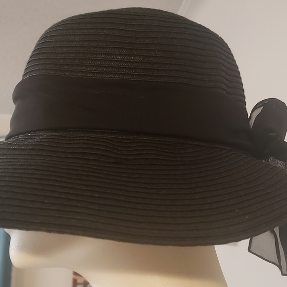 Woman Beach Sun Hat - Picture 2 of 7